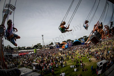 1_crowd_from_ride_bdo_wyliepic_1_2008_29_1.jpg