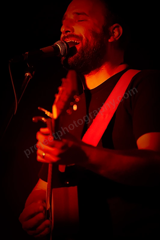 1_david_bazan_mojos_wyliepic_8_08_00.png
