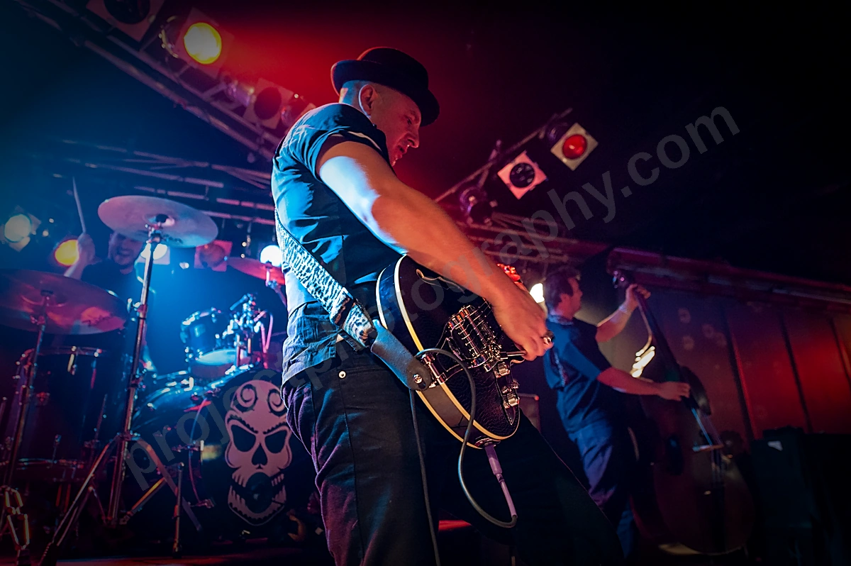 1_day_of_the_dead_amp_wyliepic_7_08_00.png