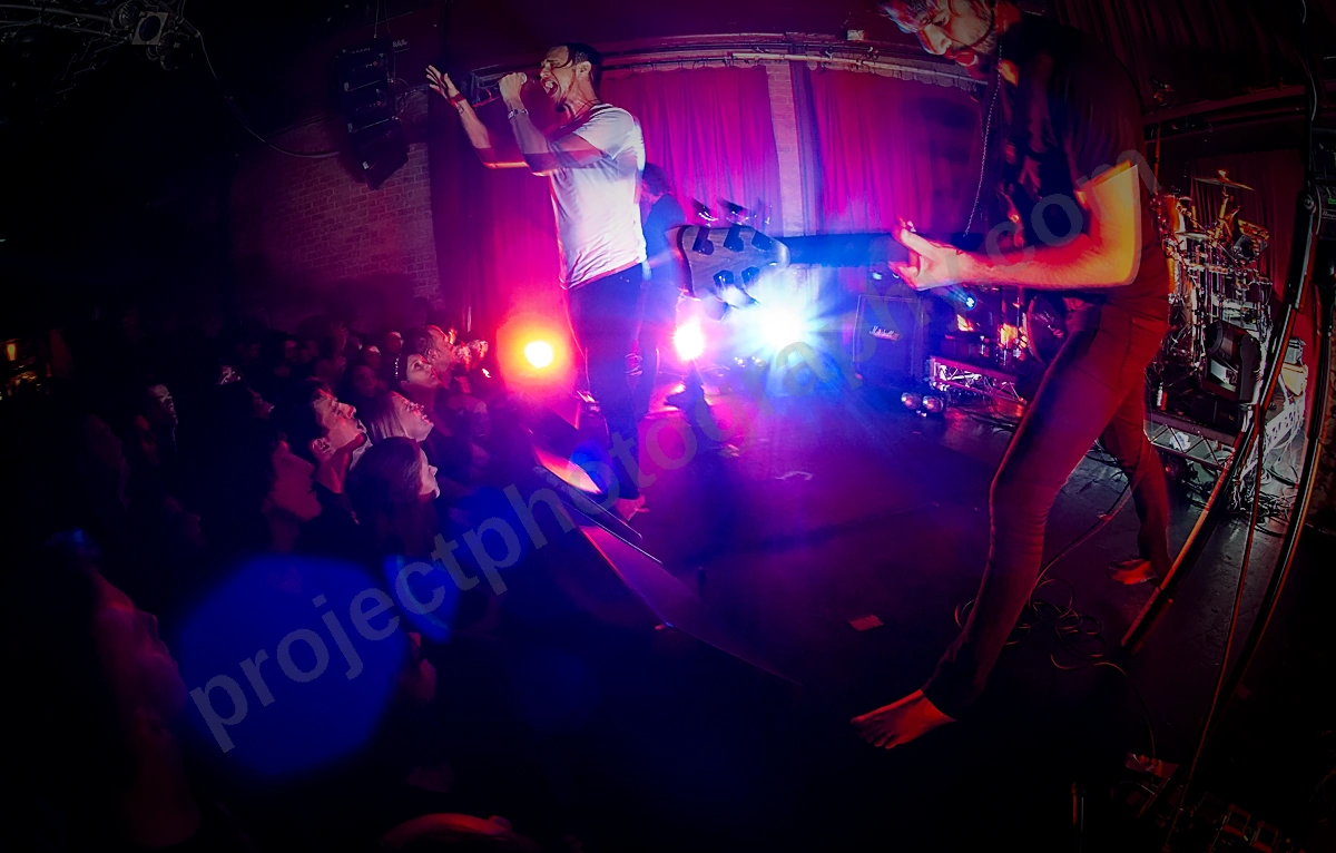 1_dead_letter_circus_crowd_capital_wyliepic_5_12_04.png
