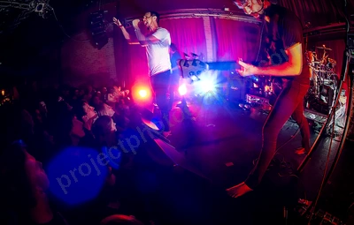 1_dead_letter_circus_crowd_capital_wyliepic_5_12_04.png