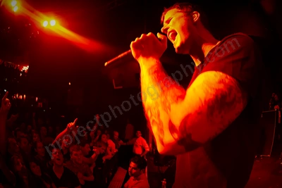 1_dropkick_murphys_crowd_capitol_wyliepic_6_08_00.png