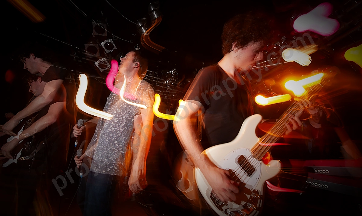 1_dukes_of_windsor_amp_wyliepic_9_09_00.png