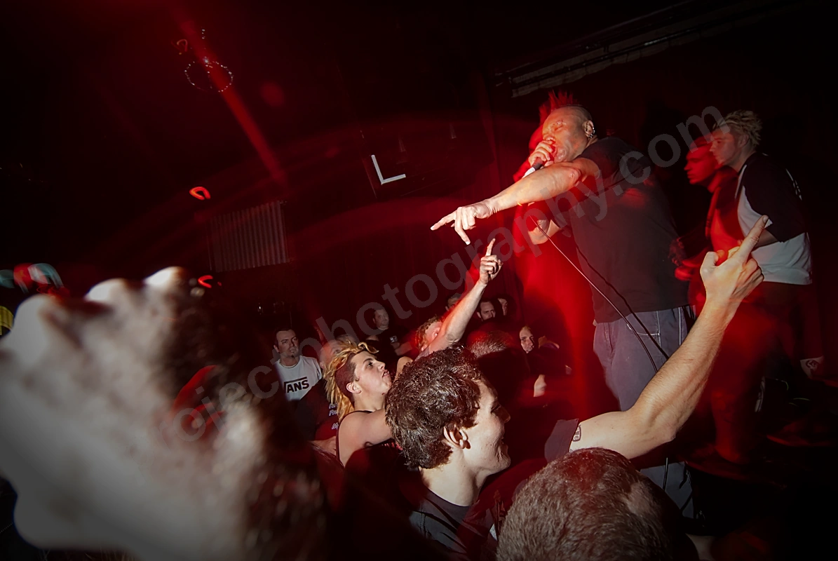 1_exploited_crowd_capital_wyliepic_10_07_06.png