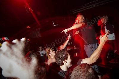 1_exploited_crowd_capital_wyliepic_10_07_06.png