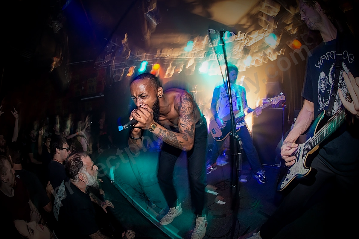 1_jesus_piece_crowd_amp_wyliepic_1_2020_51.png