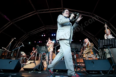 Jools Holland Rhythm & Blues Orchestra