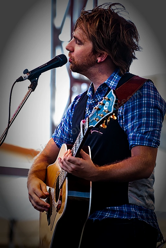 1_josh_pyke_wyliepic_bdo_2008_ 01.png