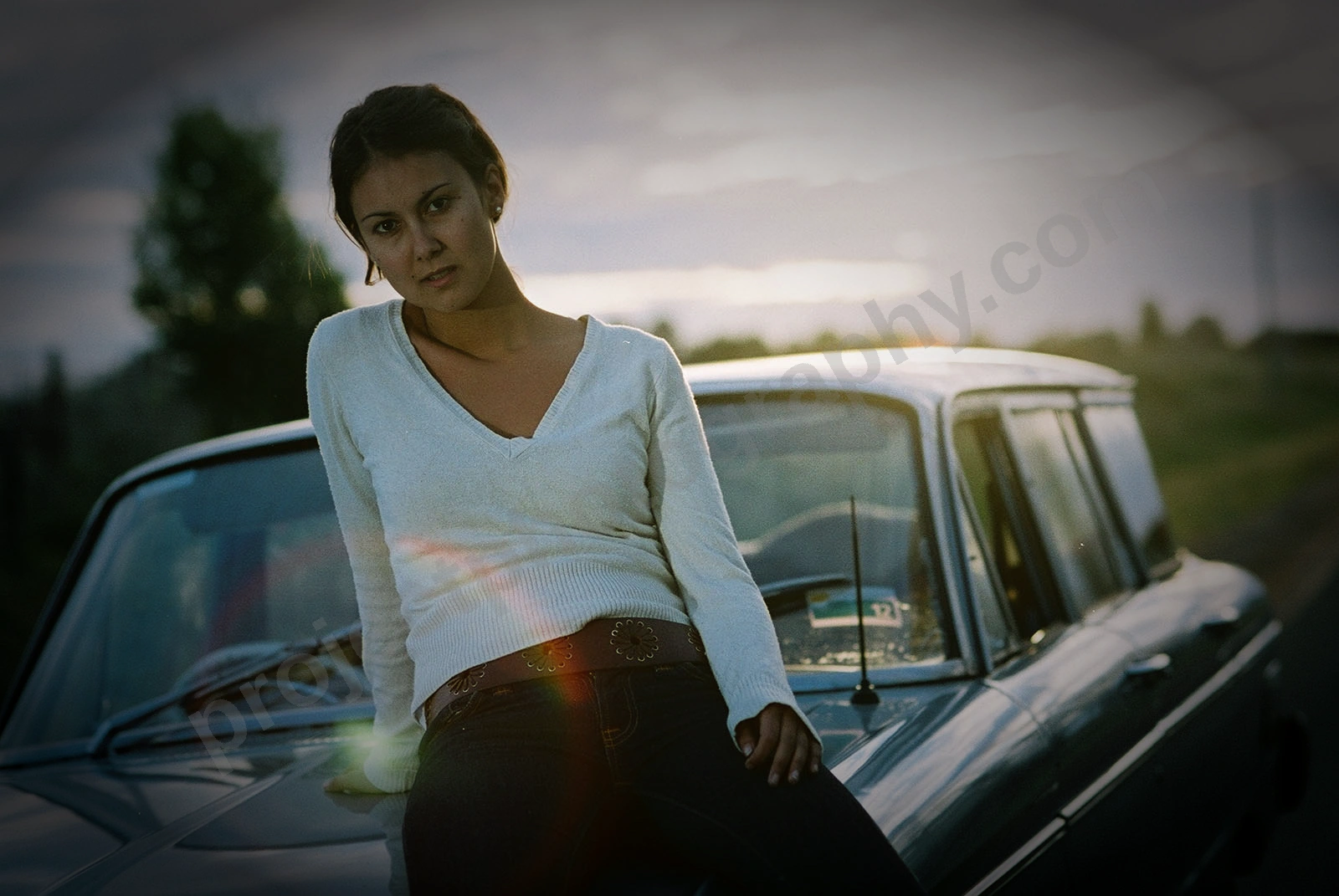 1_leena_location_2648_wyliepic_0500.jpg