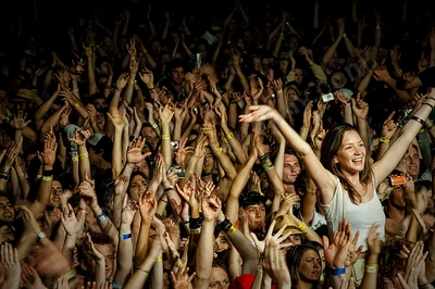 1_movement_crowd_wyliepic_2010_075.jpg