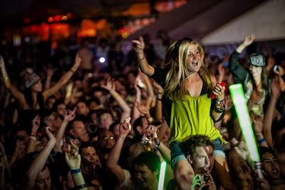 1_movement_crowd_wyliepic_2010_129.jpg
