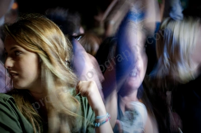 1_movement_girl_in_crowd_wyliepic_2010_37.jpg
