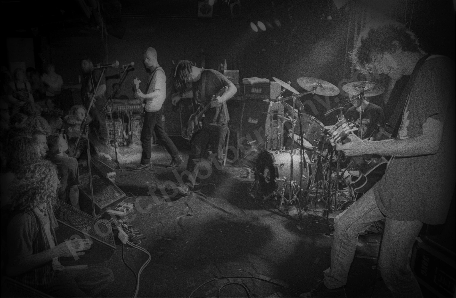1_swervedriver_planet_1365_wyliepic_12_95_02.jpg
