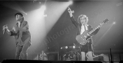 ac_dc_burswood_1675_wyliepic_2_11_96_01.jpg