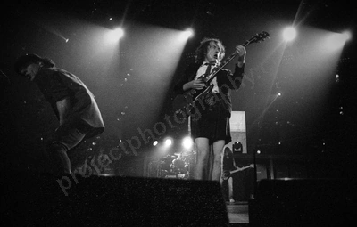 ac_dc_burswood_1675_wyliepic_2_11_96_04.jpg