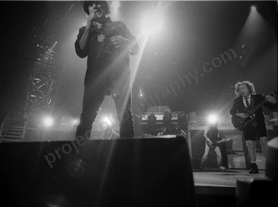 ac_dc_burswood_1675_wyliepic_2_11_96_12.jpg