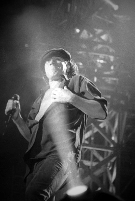 ac_dc_burswood_1676_wyliepic_2_11_96_28.jpg