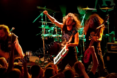 alestorm_crowd_amp_wyliepic_5_11_19.png