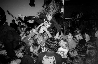 allegiance_crowd_stagediving_club_atlantis_477_wyliepic_4_93_07.jpg