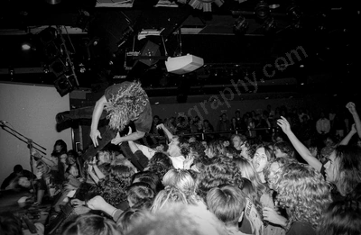 allegiance_crowd_stagediving_club_atlantis_477_wyliepic_4_93_19.jpg