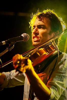 andrew_bird_rosemount_wyliepic_11_1_08_04.png
