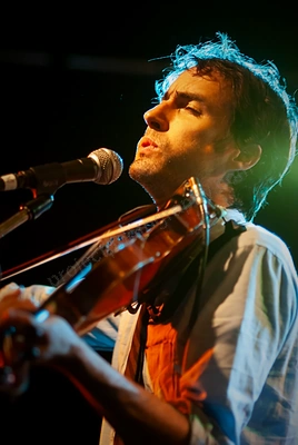 andrew_bird_rosemount_wyliepic_11_1_08_22.png