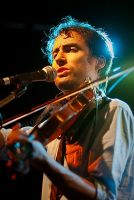 andrew_bird_rosemount_wyliepic_11_1_08_23.png