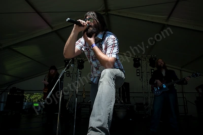beards_1_movement_wyliepic_10-09_07.png