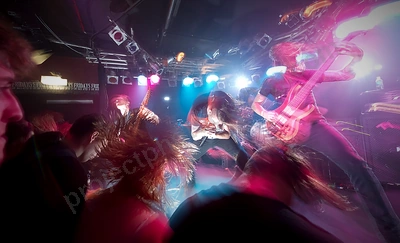 befallen_crowd_amps_wf_wyliepic_8_12_18.png