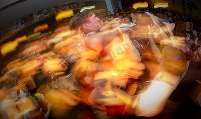 bennies_crowd_rosemount_wyliepic_2_13_1407.png