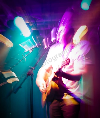 brandon_gray_amp_wyliepic_7_10_18_09.png