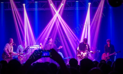 brian_jonestown_massacre_crowd_metros_freo_wyliepic_6_18_03.png
