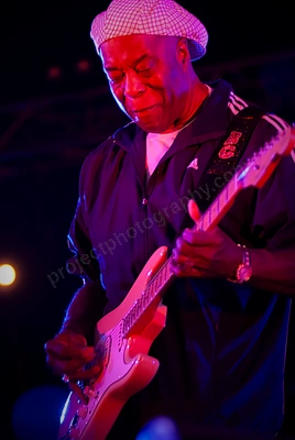 buddy_guy_blues_and_roots_wyliepic_3_08_16.png