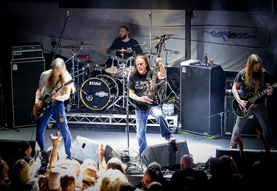 carcass_crowd_magnet_house_wyliepic_2_4_24_02.png