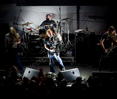carcass_crowd_magnet_house_wyliepic_2_4_24_07.png
