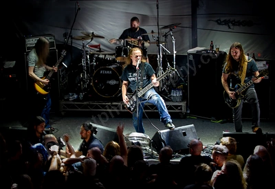 carcass_crowd_magnet_house_wyliepic_2_4_24_08.png