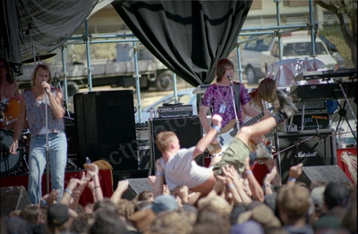 celibate_rifles_crowd_695_bdo_wyliepic_94_00.jpg