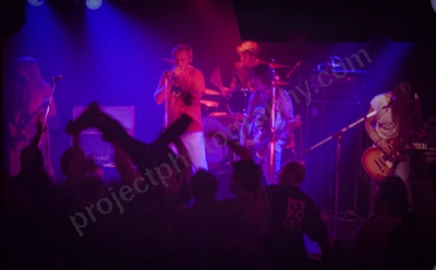 celibate_rifles_crowd_amp_2451_wyliepic_4_12_2009_02.jpg
