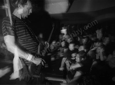 cog_crowd_lookout_2628_wyliepic_11_05_01.jpg