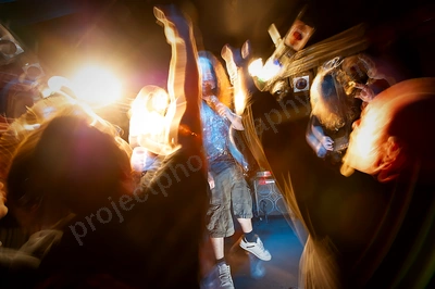 cold_fate_crowd_amps_wf_wyliepic_1_12_32.png
