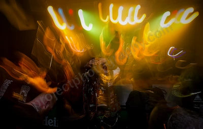 cold_fate_crowd_boston_wyliepic_11_1810.png