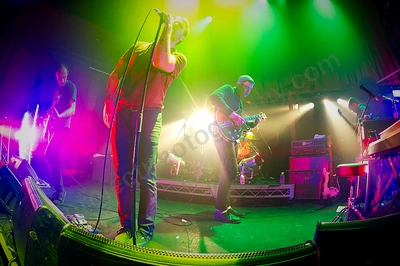 cold_war_kids_capital_wyliepic_8_13_050.png