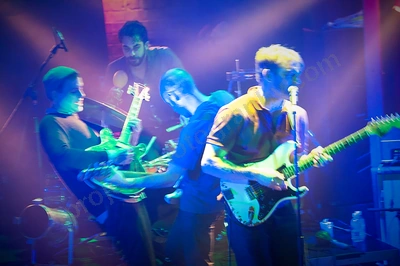 cold_war_kids_capital_wyliepic_8_13_068.png