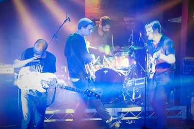 cold_war_kids_capital_wyliepic_8_13_084.png