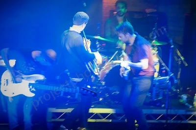 cold_war_kids_capital_wyliepic_8_13_091.png