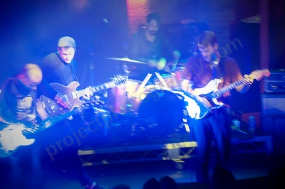cold_war_kids_capital_wyliepic_8_13_097.png