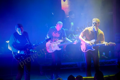 cold_war_kids_capital_wyliepic_8_13_101.png