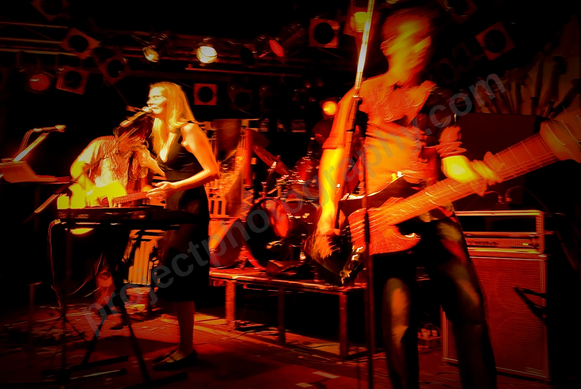 college_fall_MTV_amp_wyliepic_7_07_ 03.png