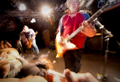 cosmic_psychos_crowd_amp_wyliepic_8_13_05.png