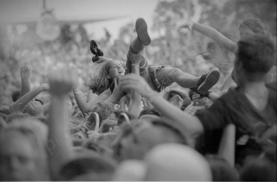 crowd_bdo_jebediah_1765_wyliepic_97_01_FILM.jpg